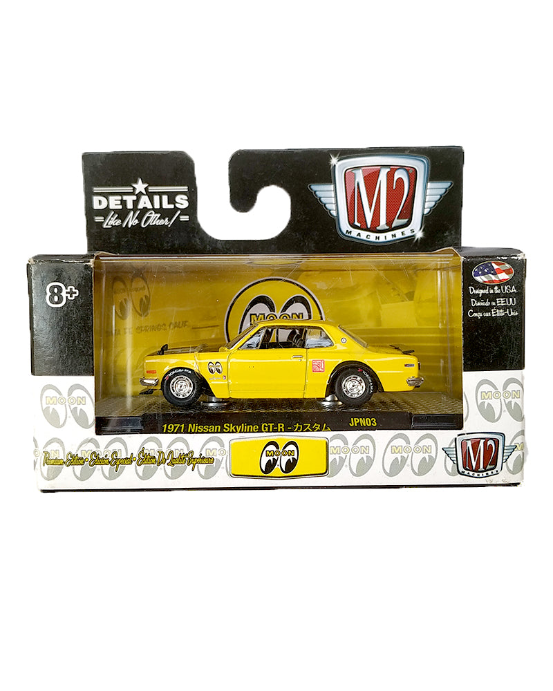 EXCLUSIVES M2 Machines Moon-Eyes 1971 Nissan Skyline GT-R - Yellow